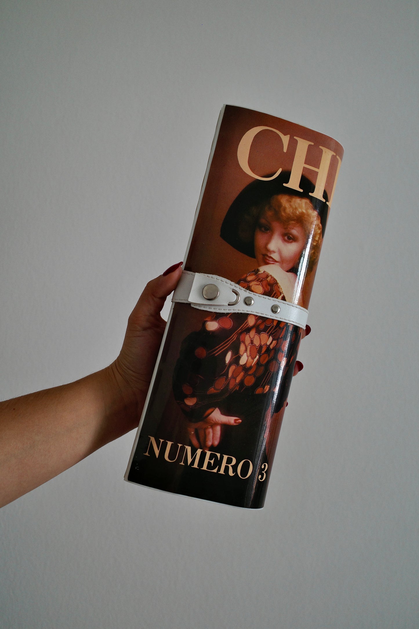 MAGAZINE CLUTCH 70s