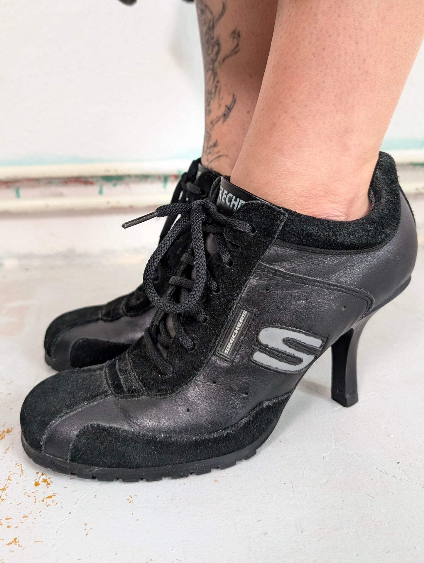 Skechers 00's Heels