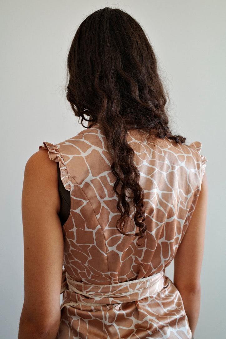 GIRAFFE WRAP VEST