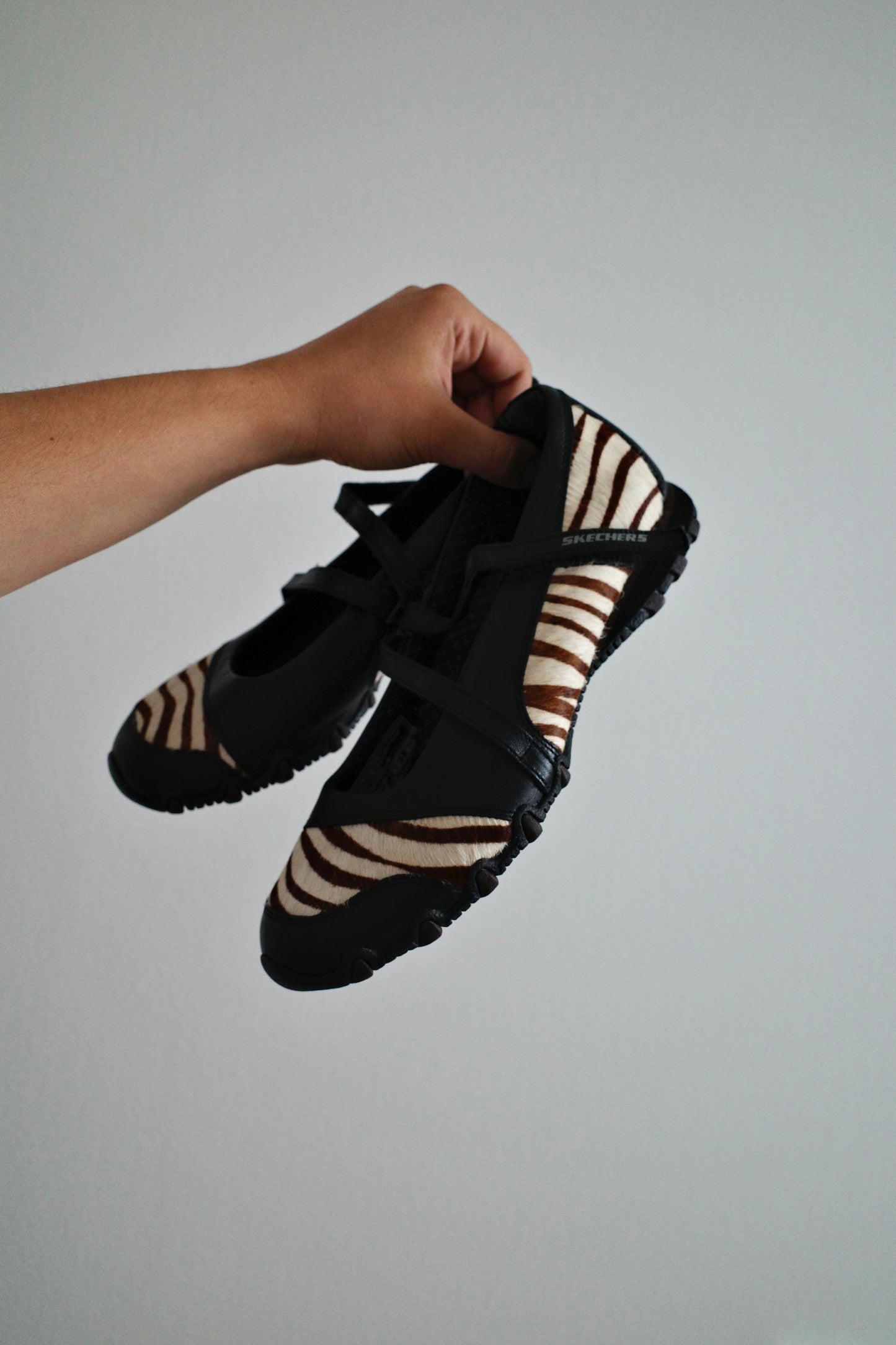SKECHER'S ZEBRA FLATS