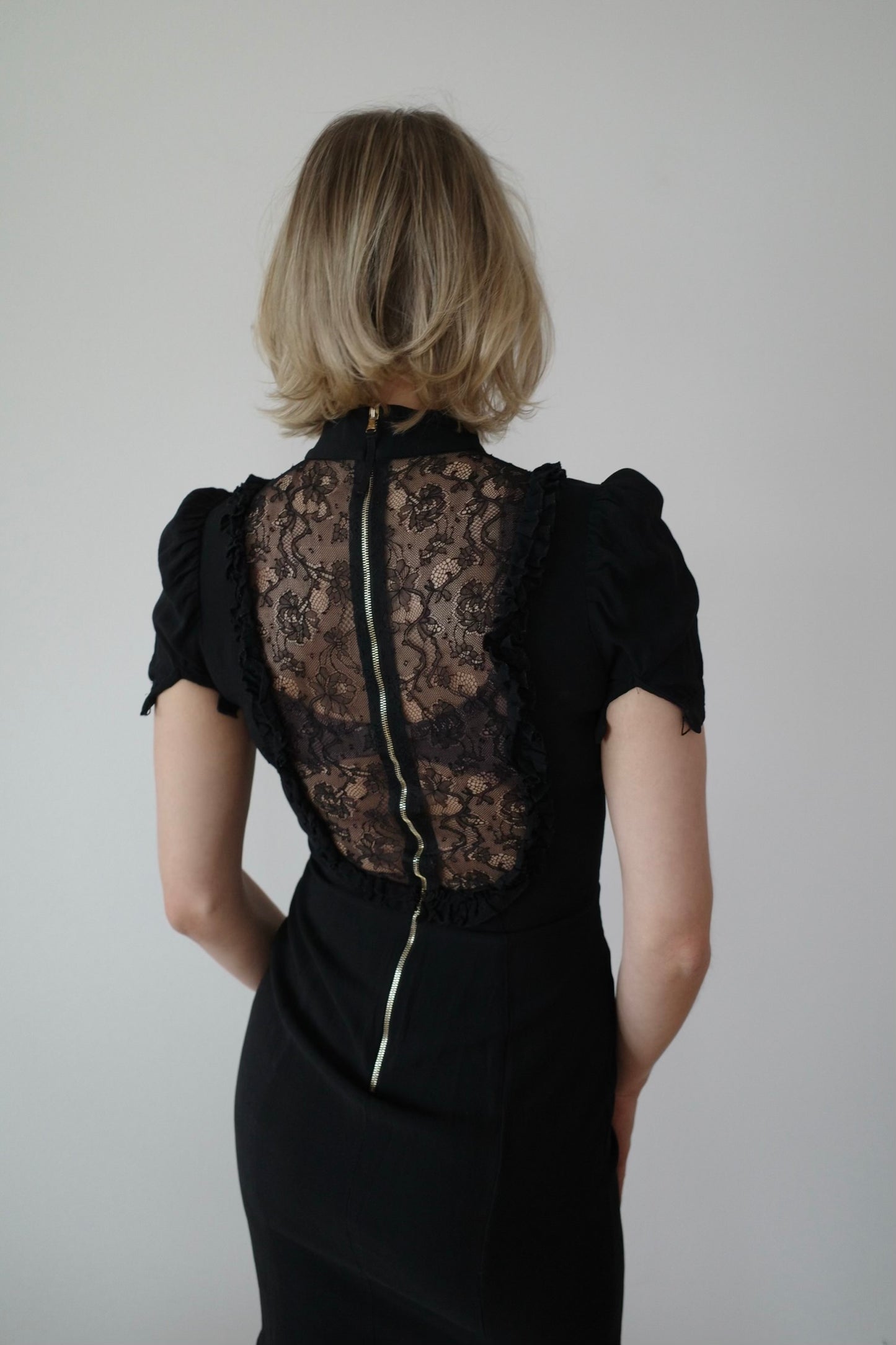 DOLCE & GABBANA LACE TURTLENECK DRESS