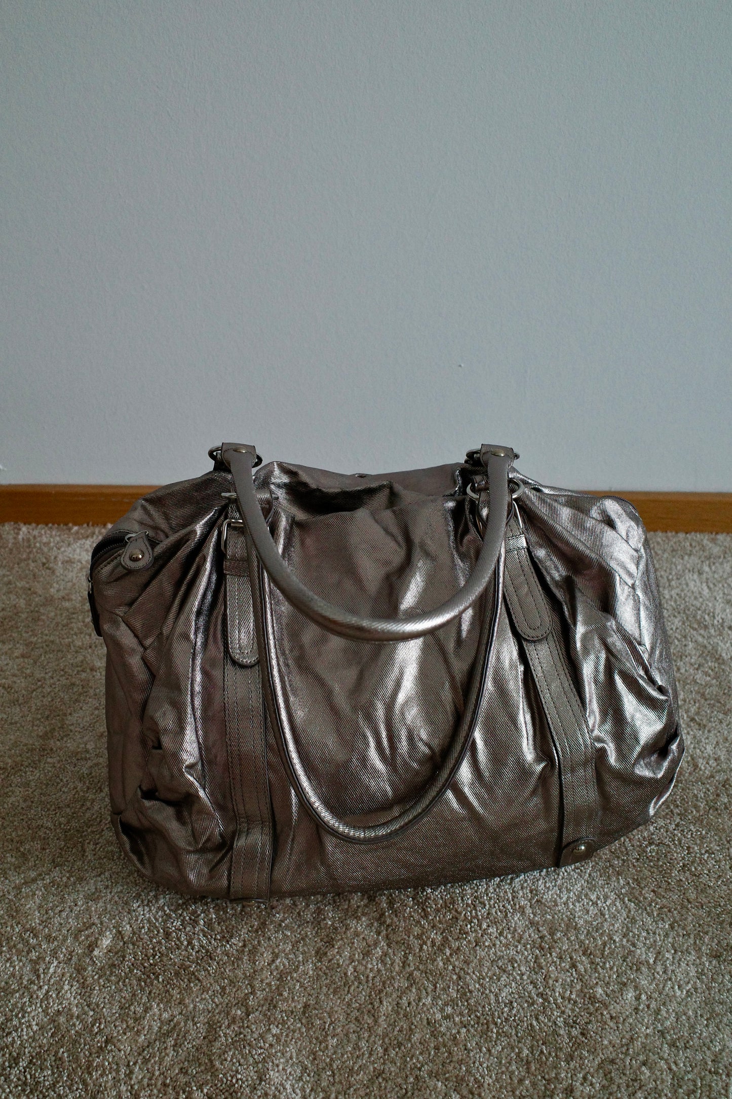 Vintage Silver Dufflebag