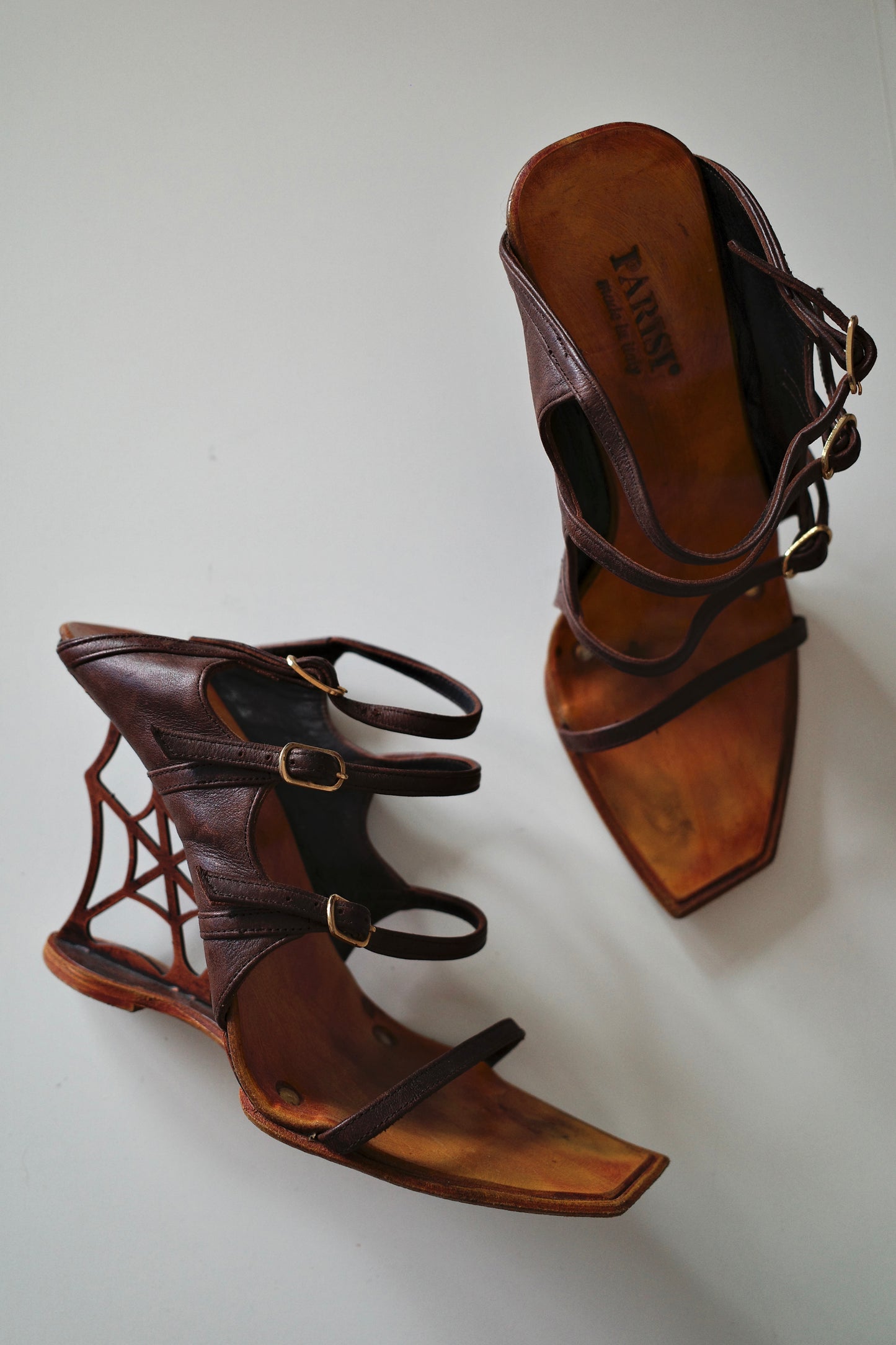 PARISI & NADALINI SPOOKY WEDGES