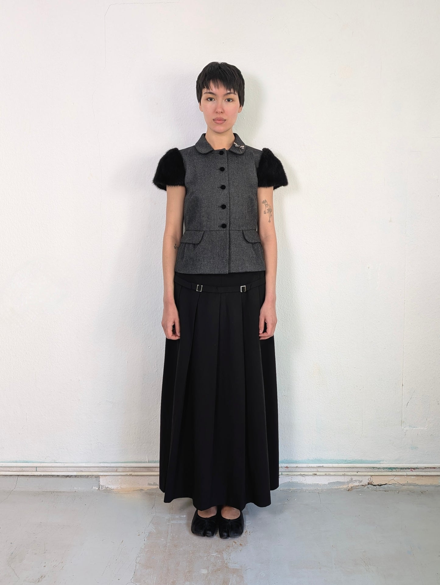 VALENTINO FUR SLEEVE BLAZER