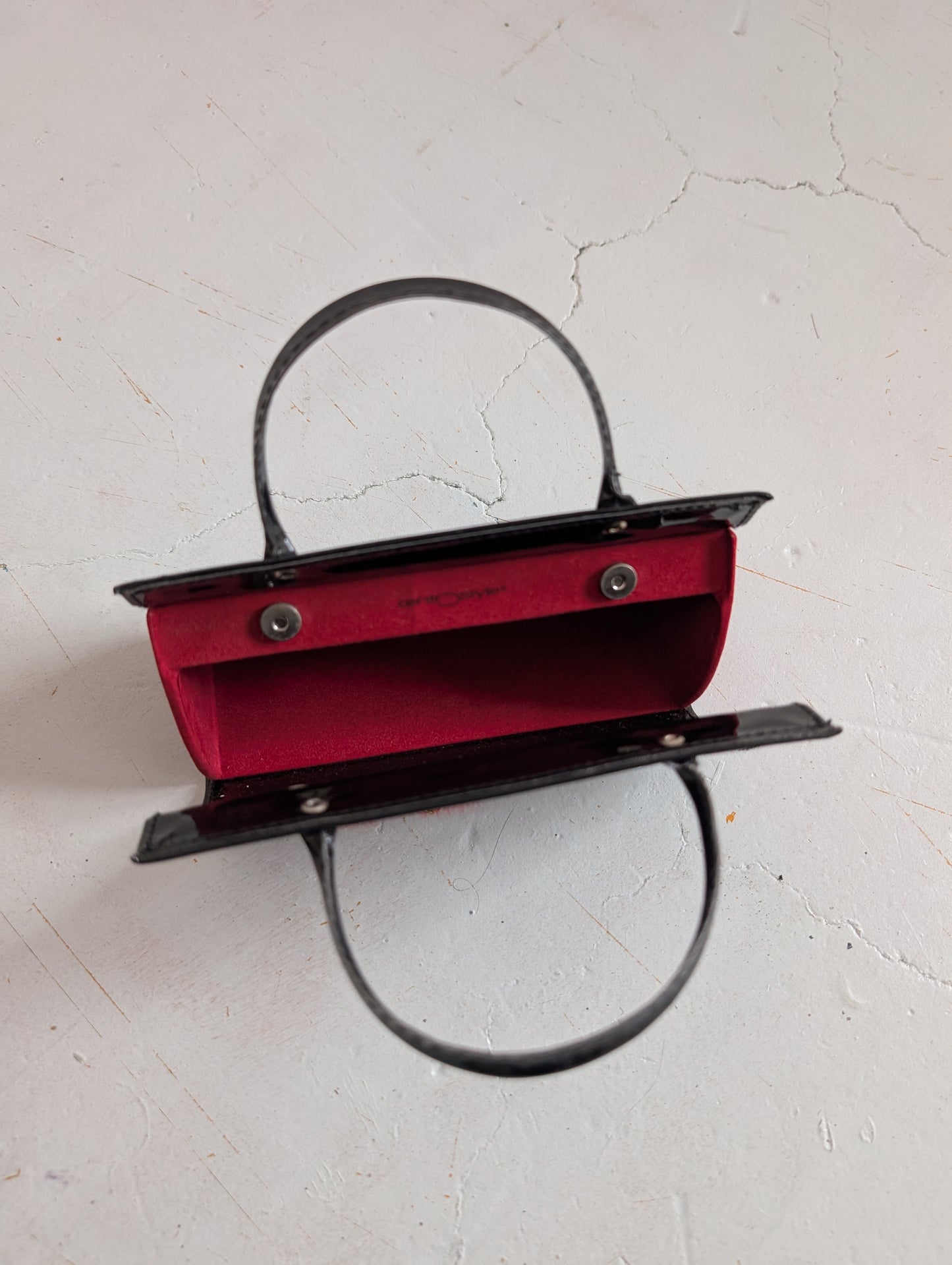 PATENT LEATHER "DACHSHUND" BAG