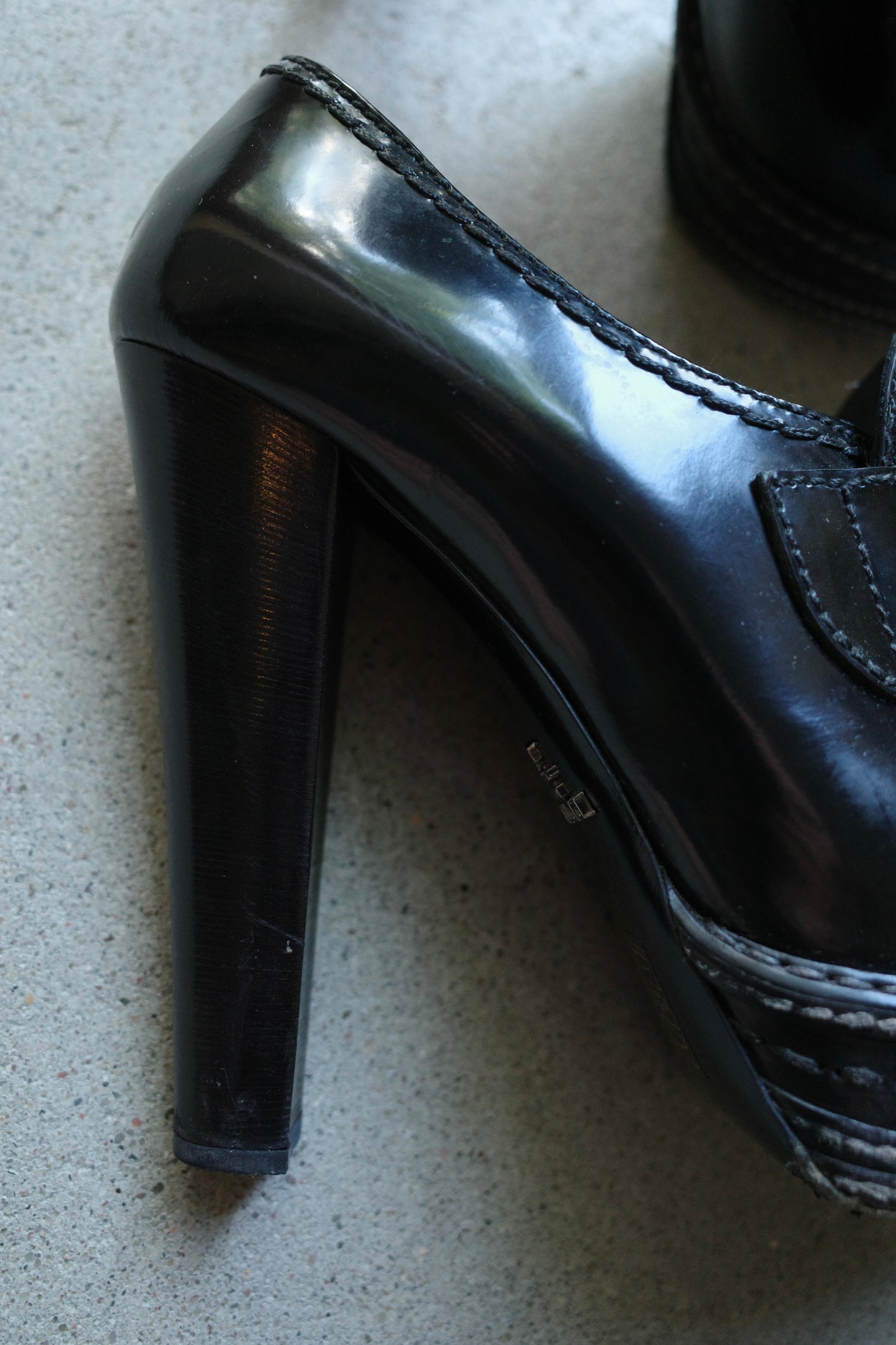 PRADA S/S 2009 LOAFER HEELS