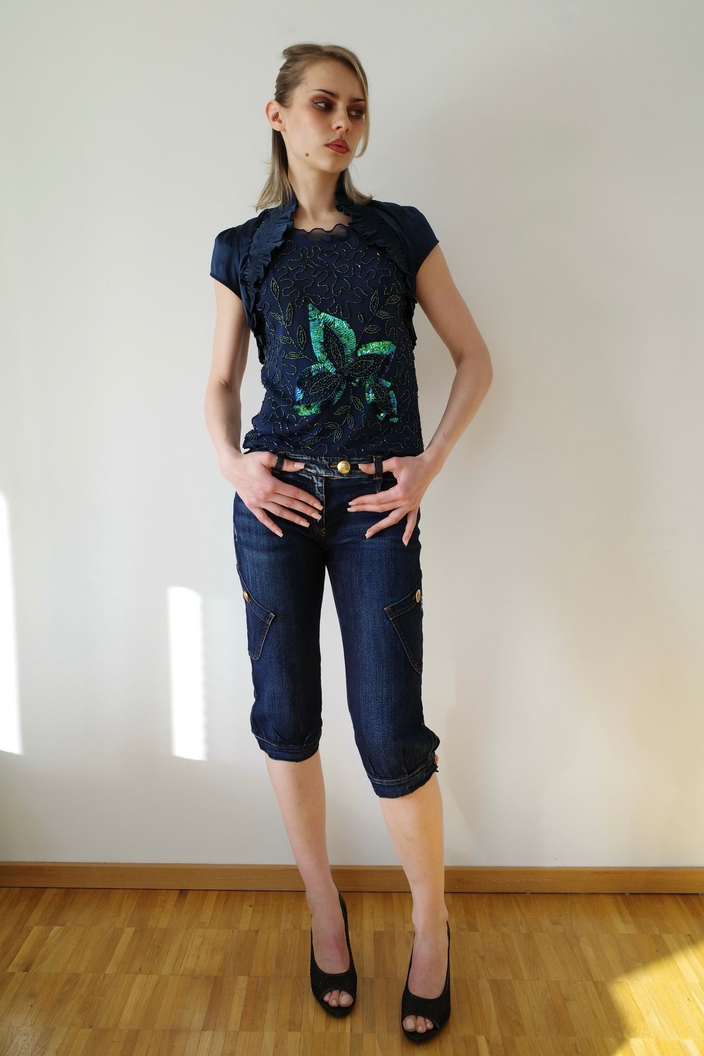 MOSCHINO DENIM CAPRI PANTS