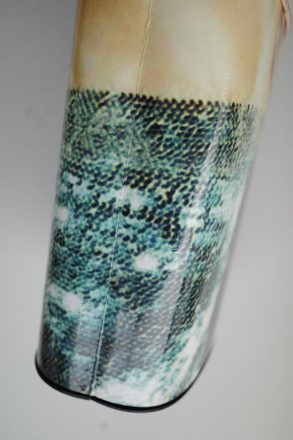 MAGAZINE CLUTCH (GREEN, TAYLOR)