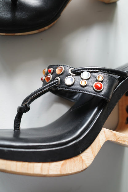 90S WOOD CLOGS /W STONES