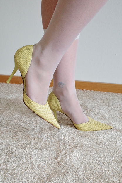 VINTAGE SNAKE PRINT STILETTOS