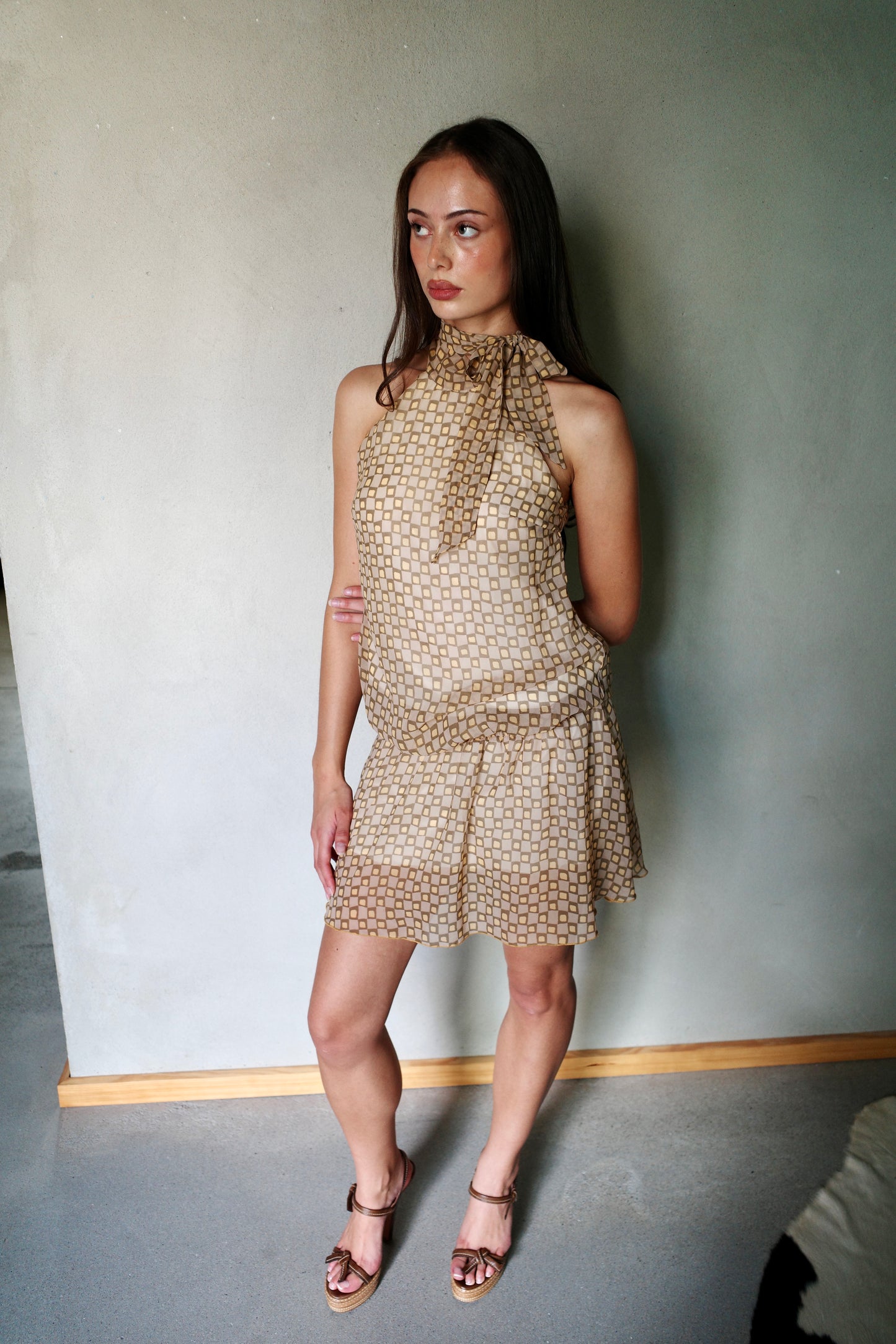 RETRO CHIFFON HALTERNECK DRESS