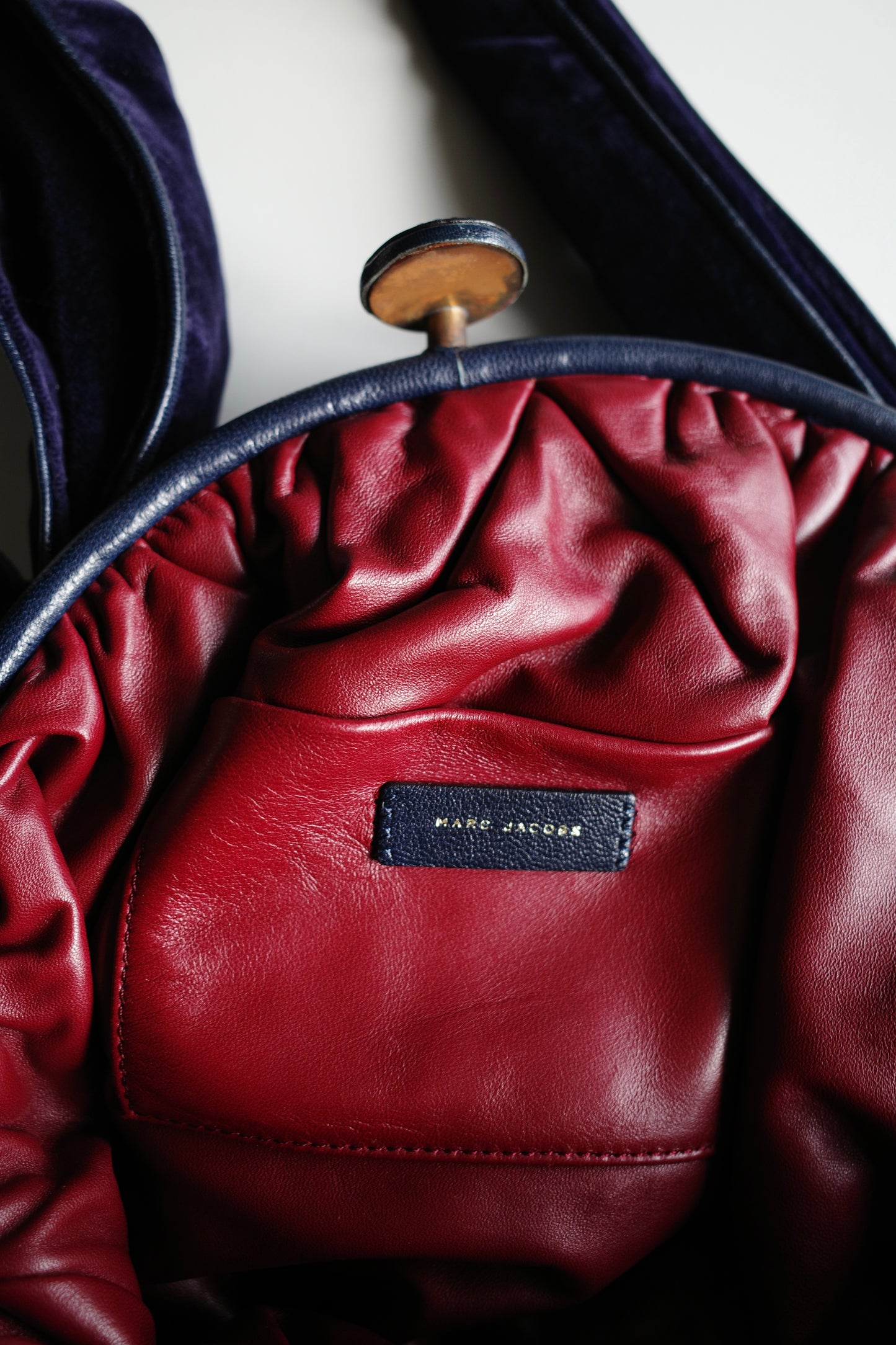 MARC JACOBS F/W 2005 VELVET HANDBAG /W FLOWERS