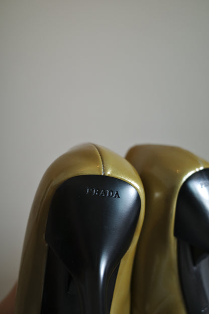 PRADA STILETTOS 90s