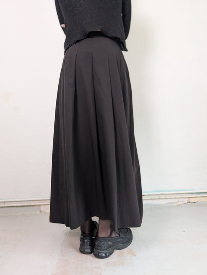 Pleated Belt Skirt