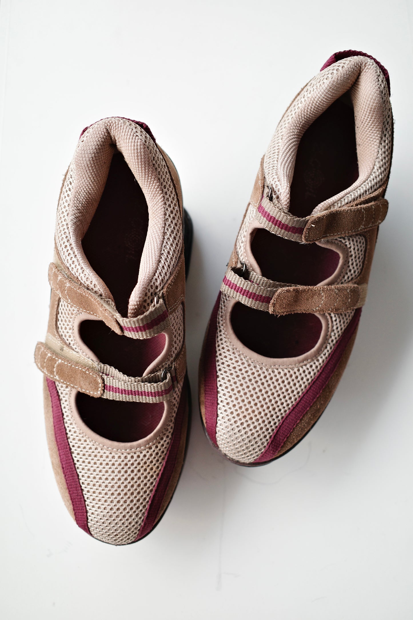 VINTAGE Z-COIL BOUNCE SHOES