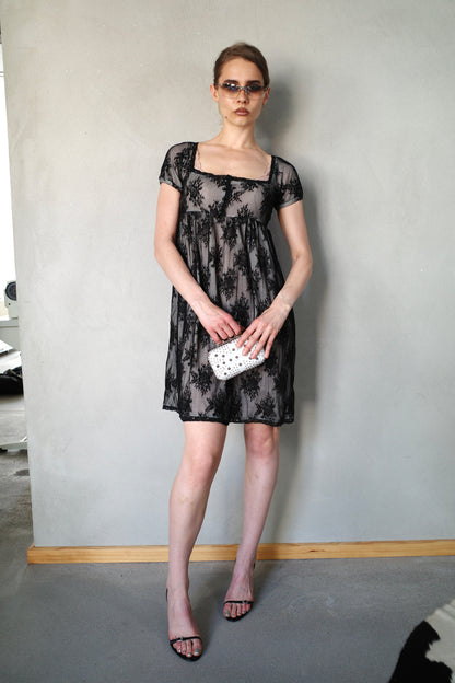 DARK & ROMANTIC LACE DRESS