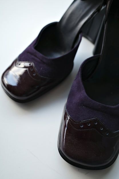 VINTAGE MARY JANES