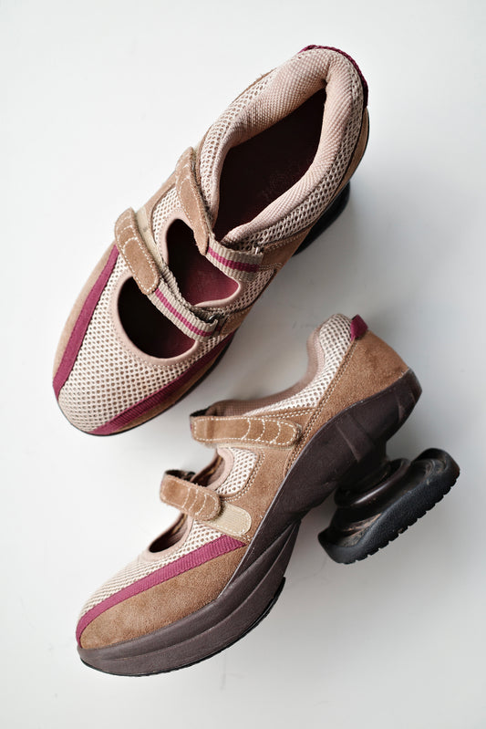 VINTAGE Z-COIL BOUNCE SHOES