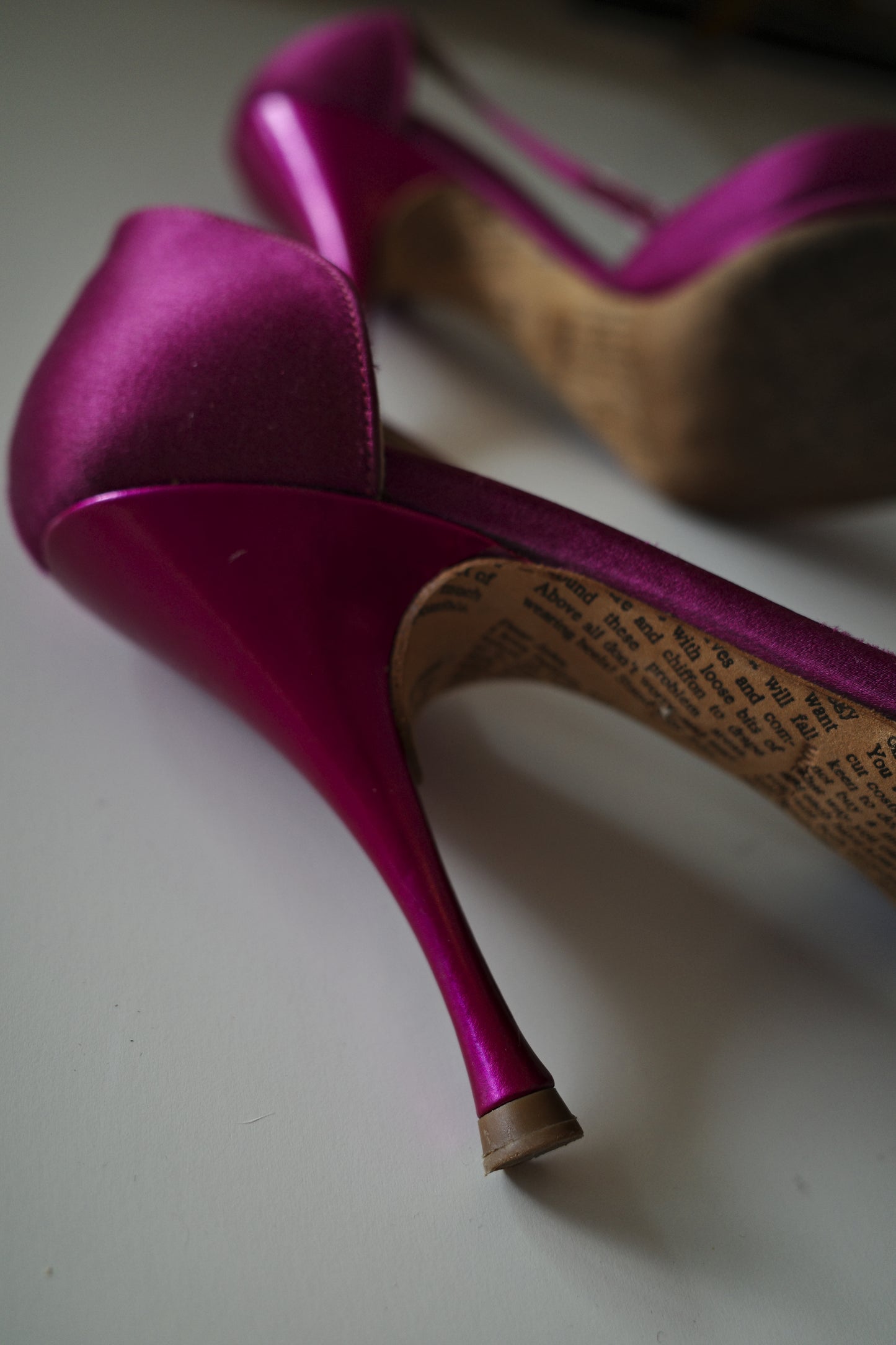 GALLIANO SATIN PUMPS