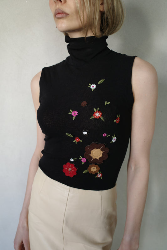 MESH TURTLENECK WITH EMBROIDERED FLOWERS