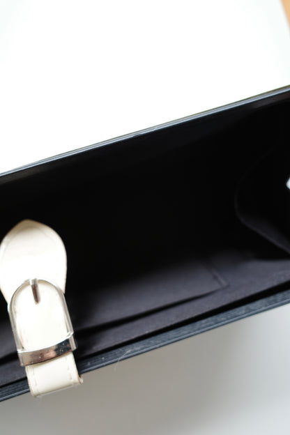 MAGAZINE CLUTCH (GREEN, TAYLOR)