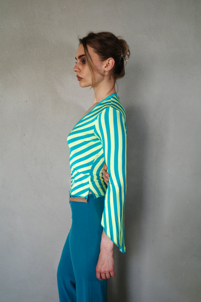 FLARED SLEEVE STRIPE SHIRT