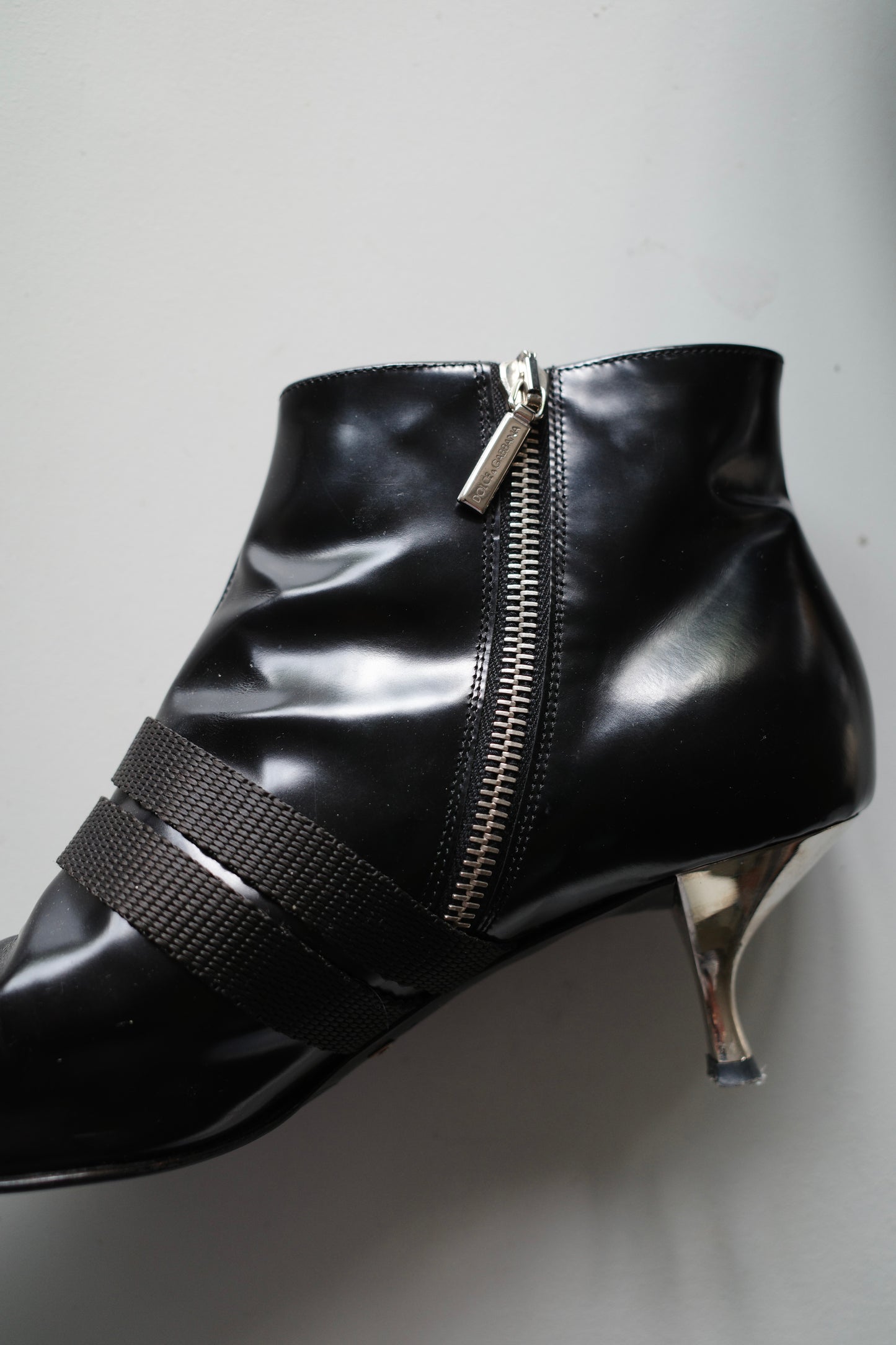 DOLCE & GABBANA KITTEN BOOTS