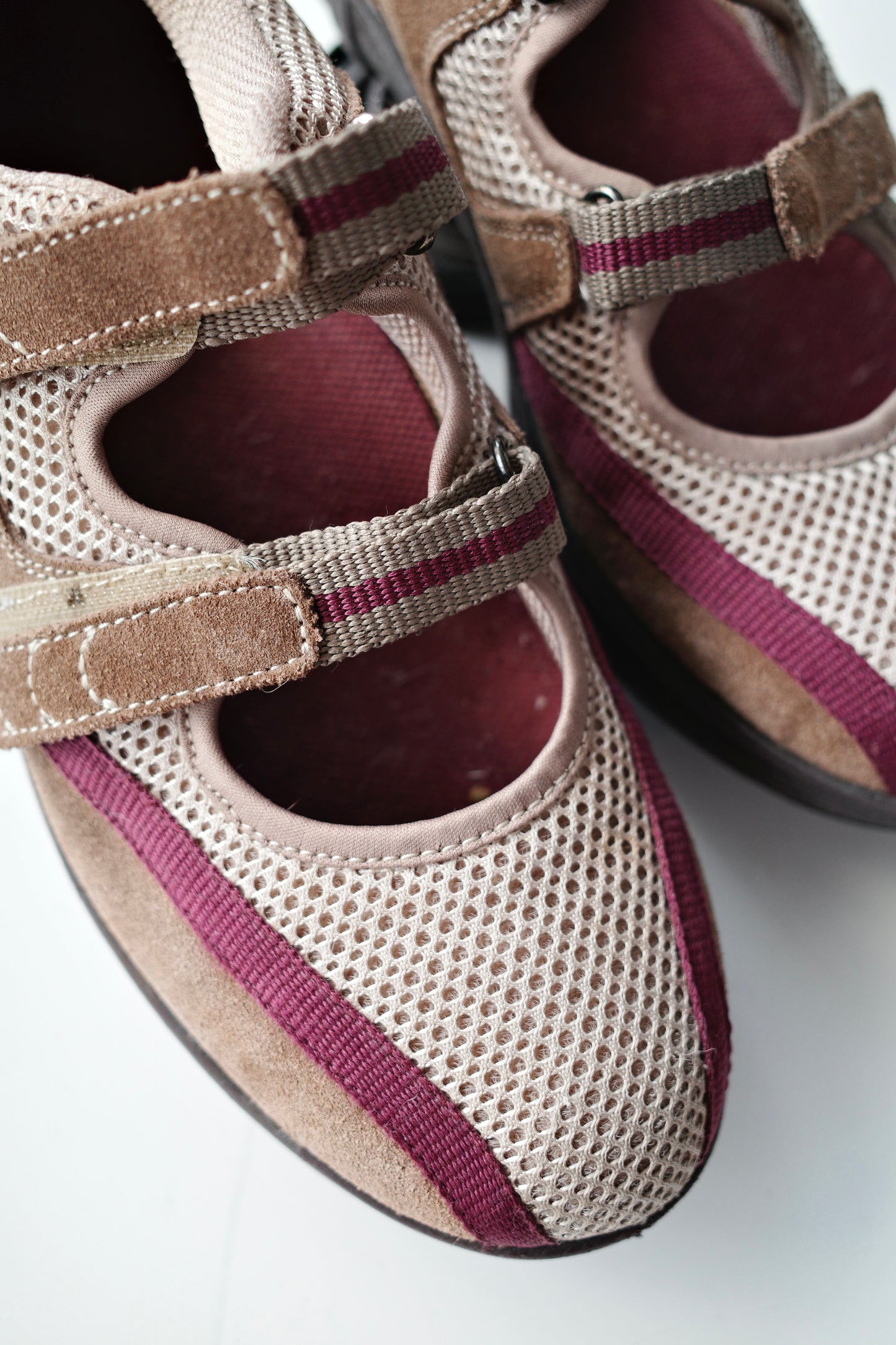 VINTAGE Z-COIL BOUNCE SHOES