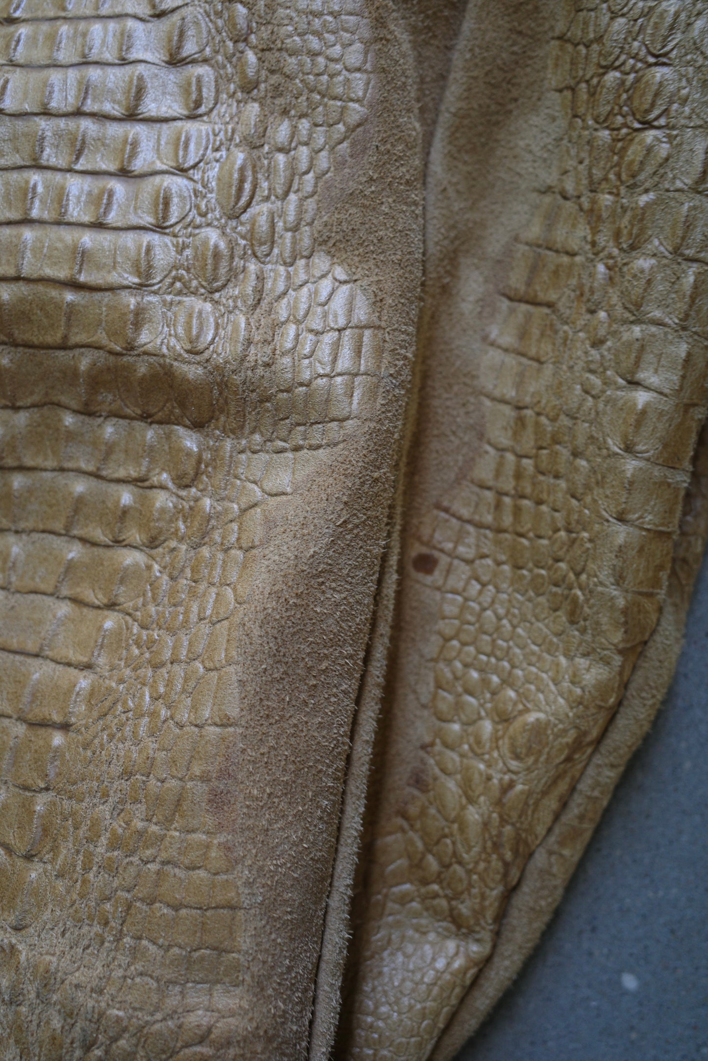 VINTAGE CROCO HOBO BAG