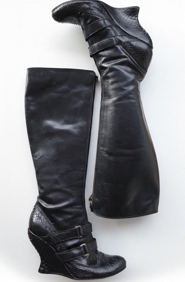ALEXANDER MCQUEEN F/W 2006 PYTHON BOOTS