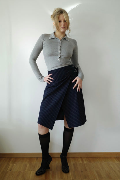 BUCKLED PINSTRIPE MIDI SKIRT