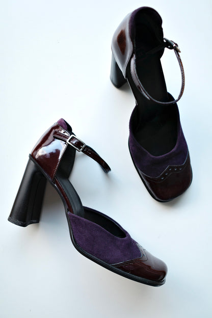 VINTAGE MARY JANES