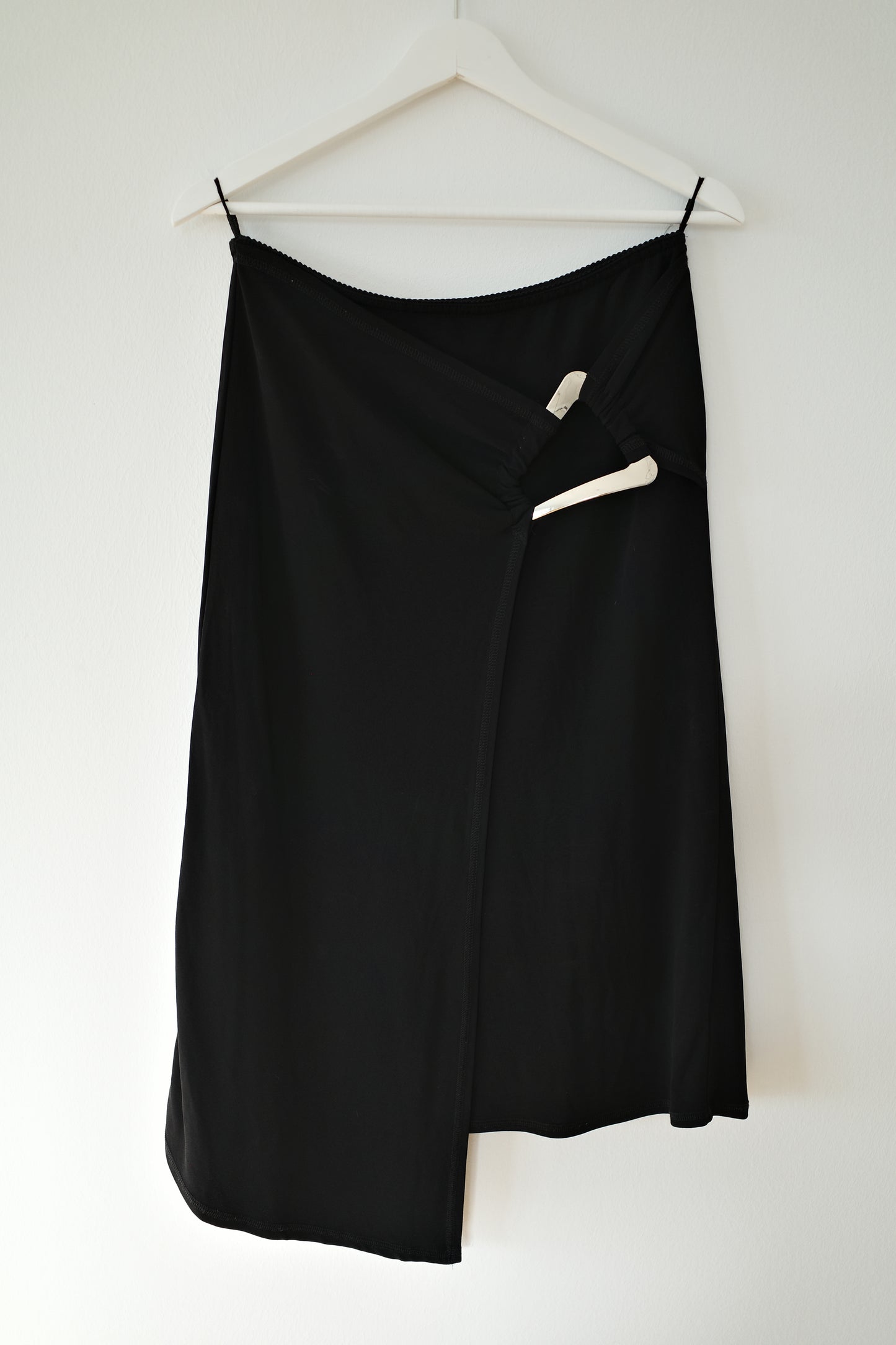 ASYMMETRICAL BUCKLE SKIRT