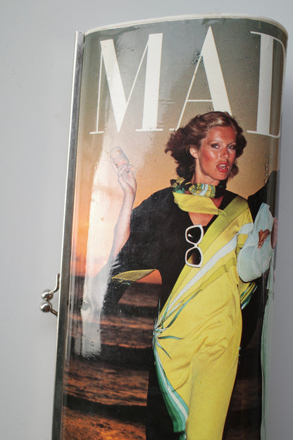 70s MAGAZINE CLUTCH
