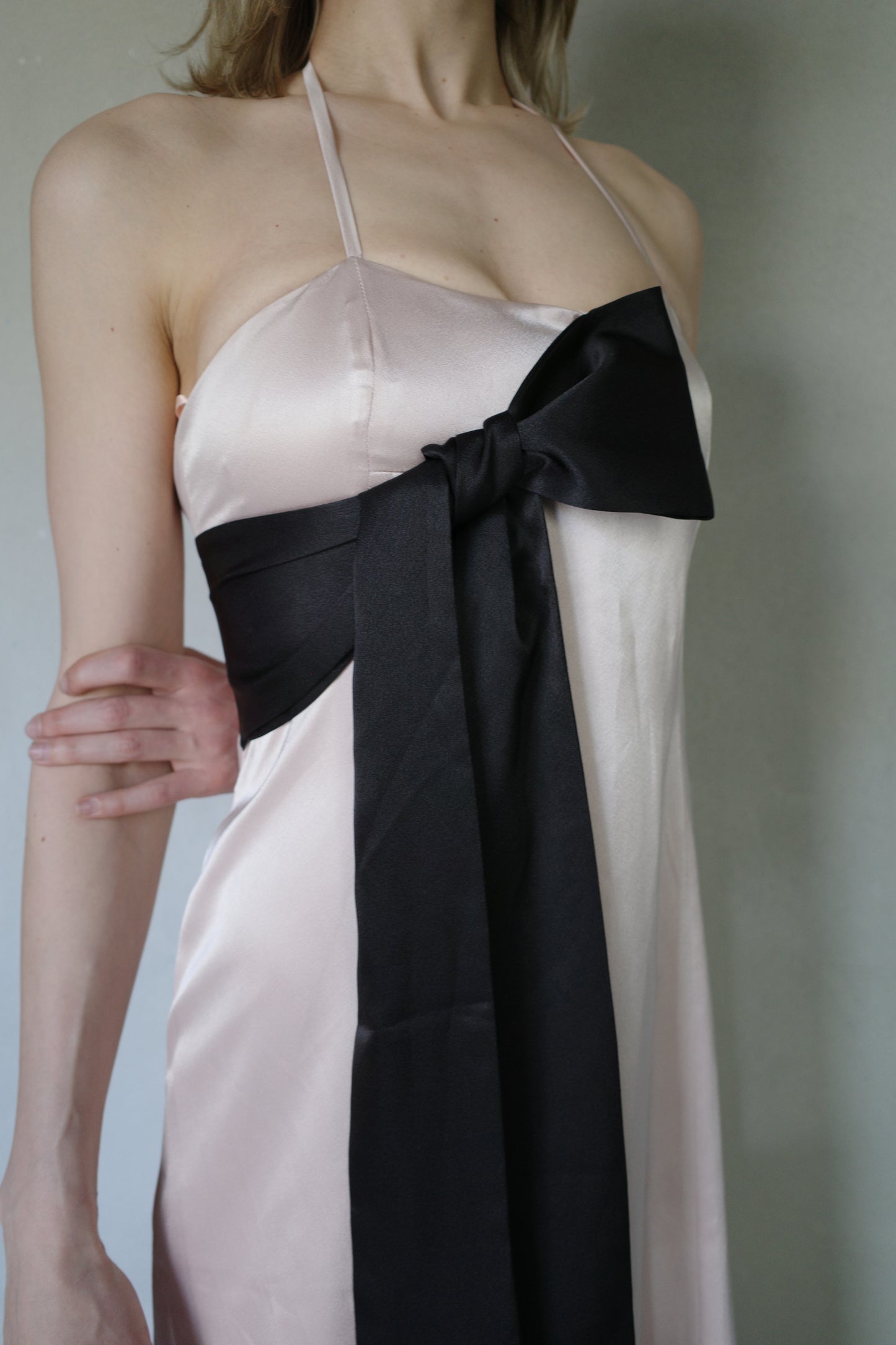 AMAYA ARZUAGA F/W 2004 BOW ROBE