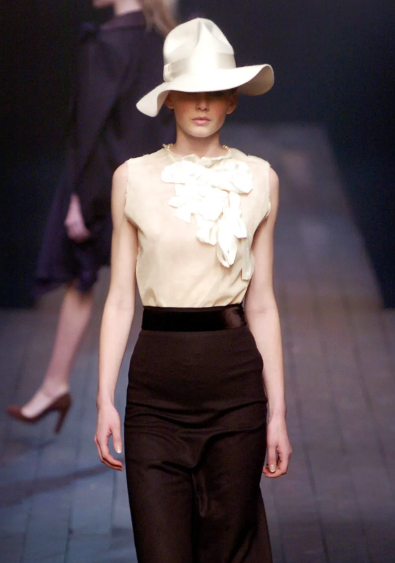 LANVIN F/W 2004 SILK FLOWER TOP