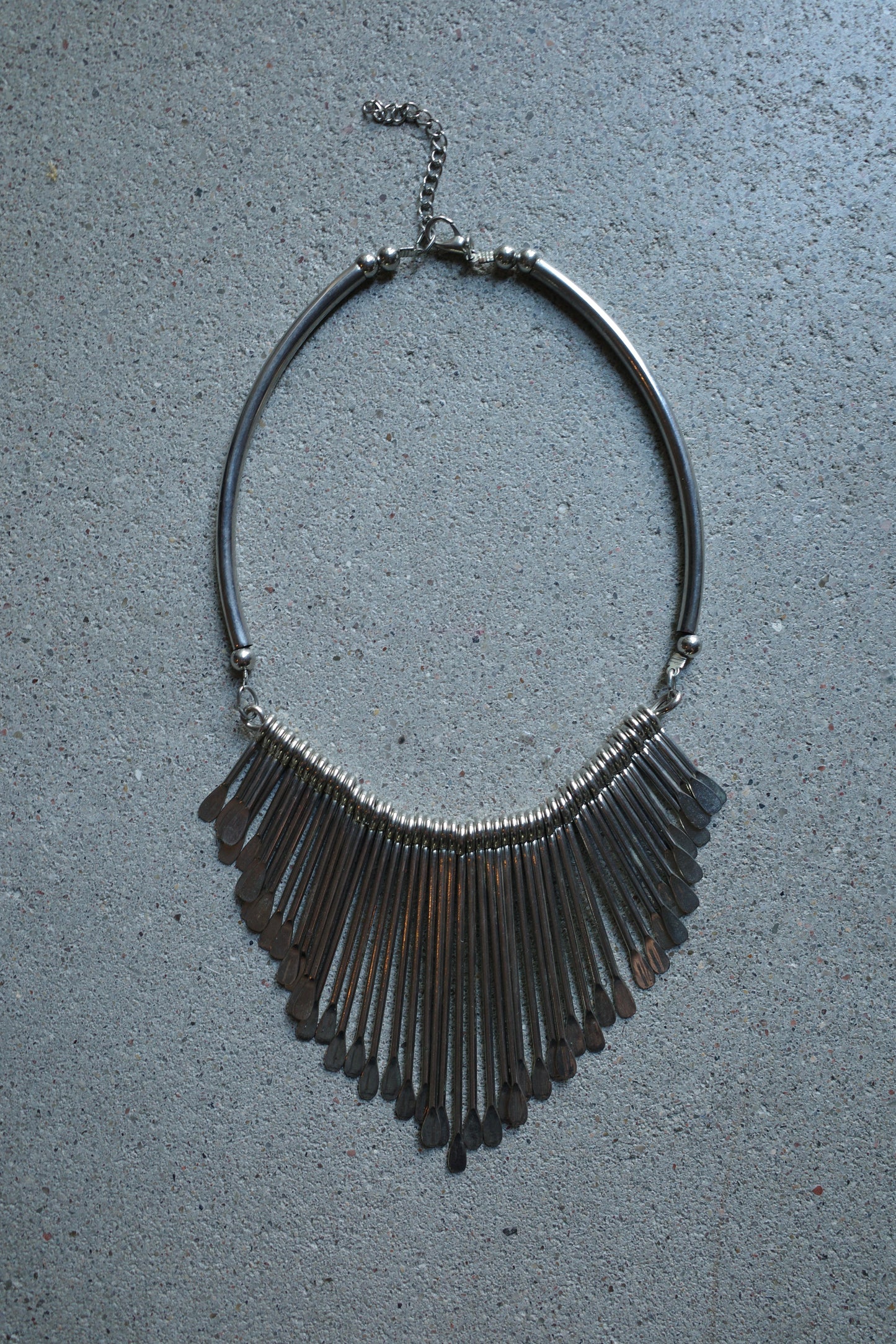 STEEL STATEMENT NECKLACE