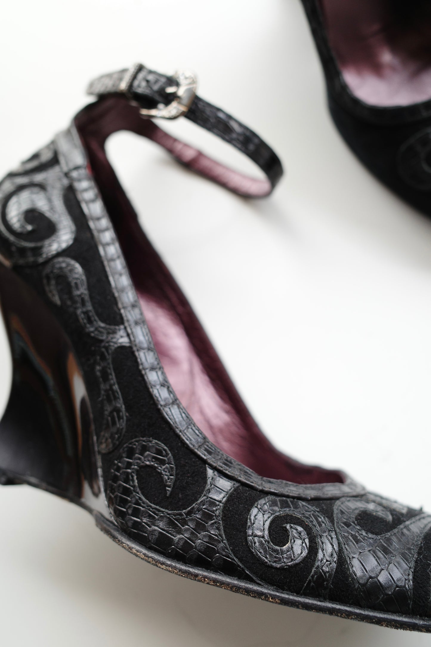 EL DANTES CROC SCULPTURAL WEDGES