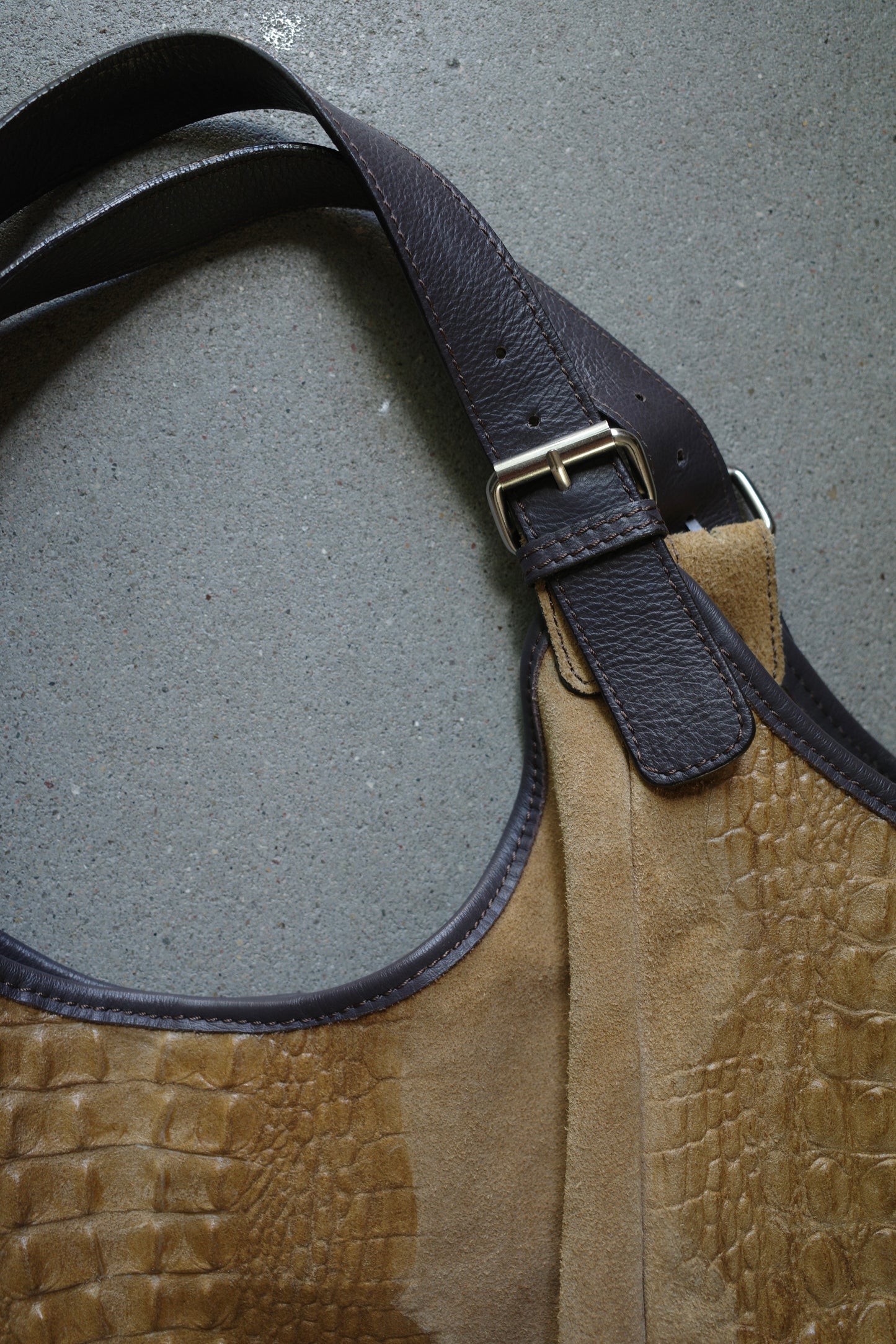 VINTAGE CROCO HOBO BAG