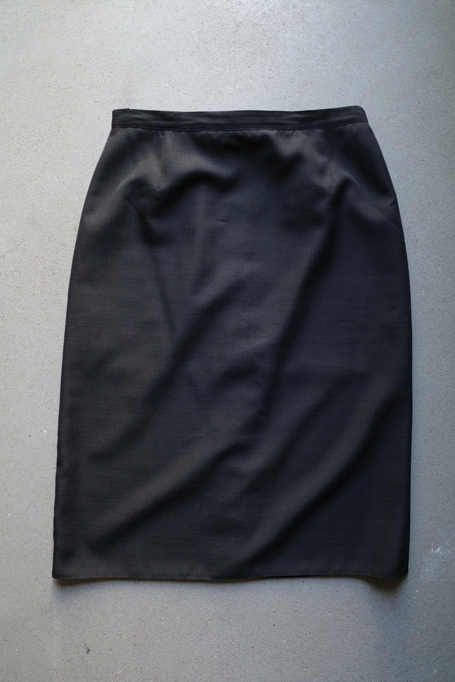 VINTAGE PENCIL SKIRT /W BUTTON ROW