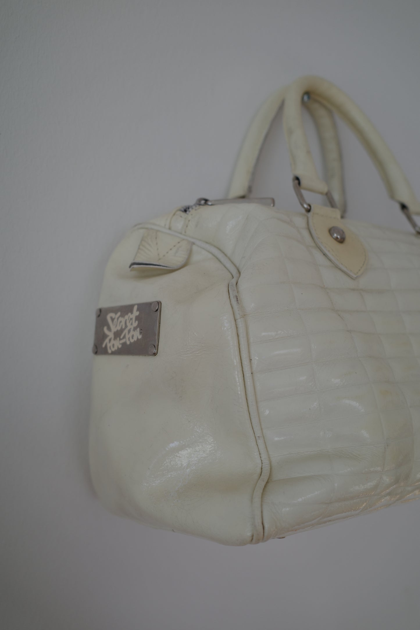 QUILTED LEATHER HANDBAG