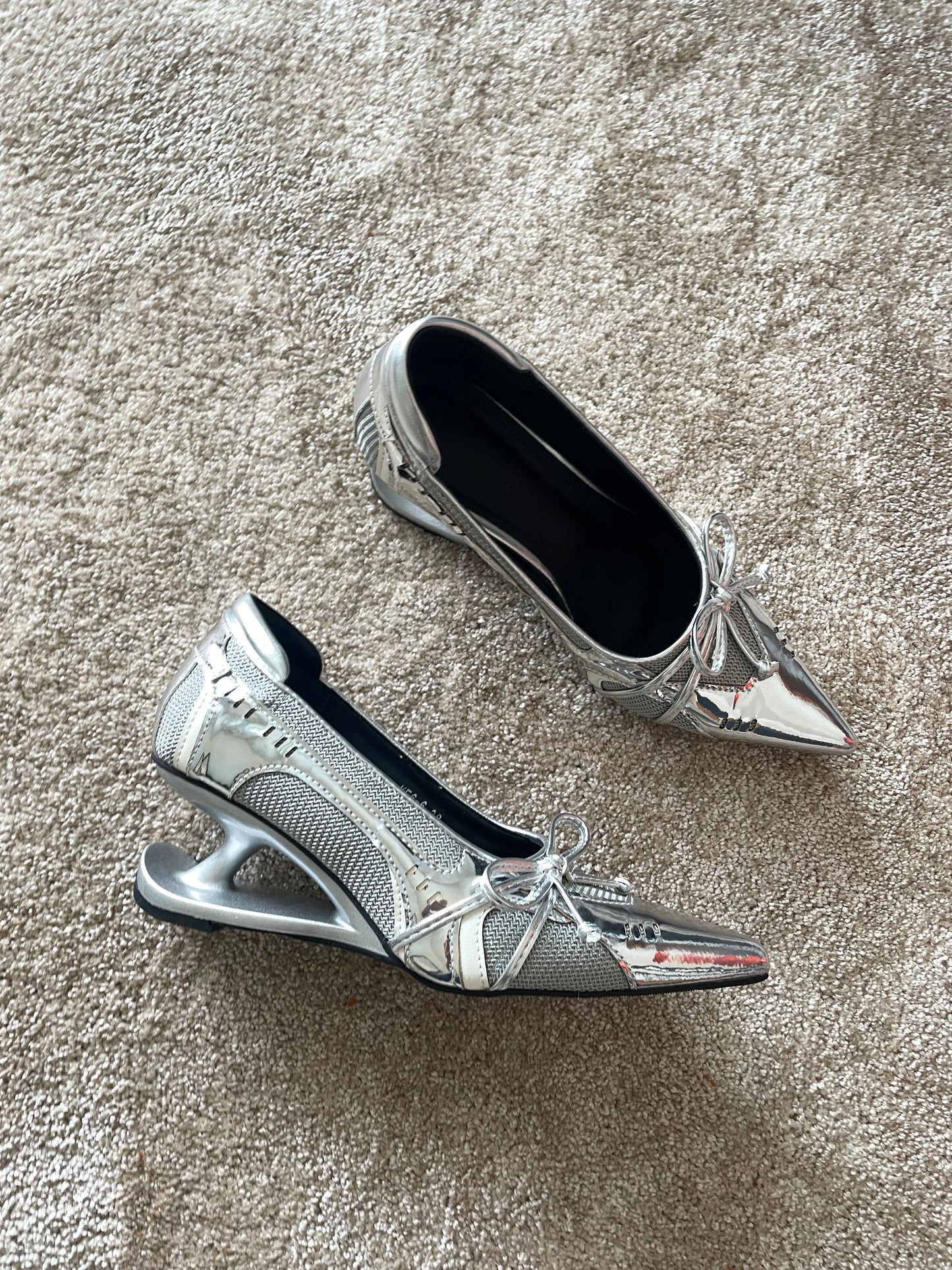Asylum Wedges