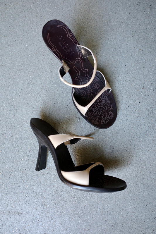 GUCCI BY TOM FORD NUDE SANDALS