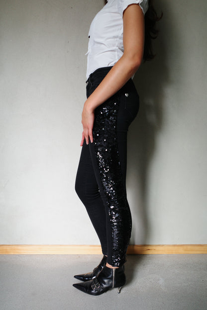 ITALIAN VINTAGE SKINNYJEANS /W SEQUINS