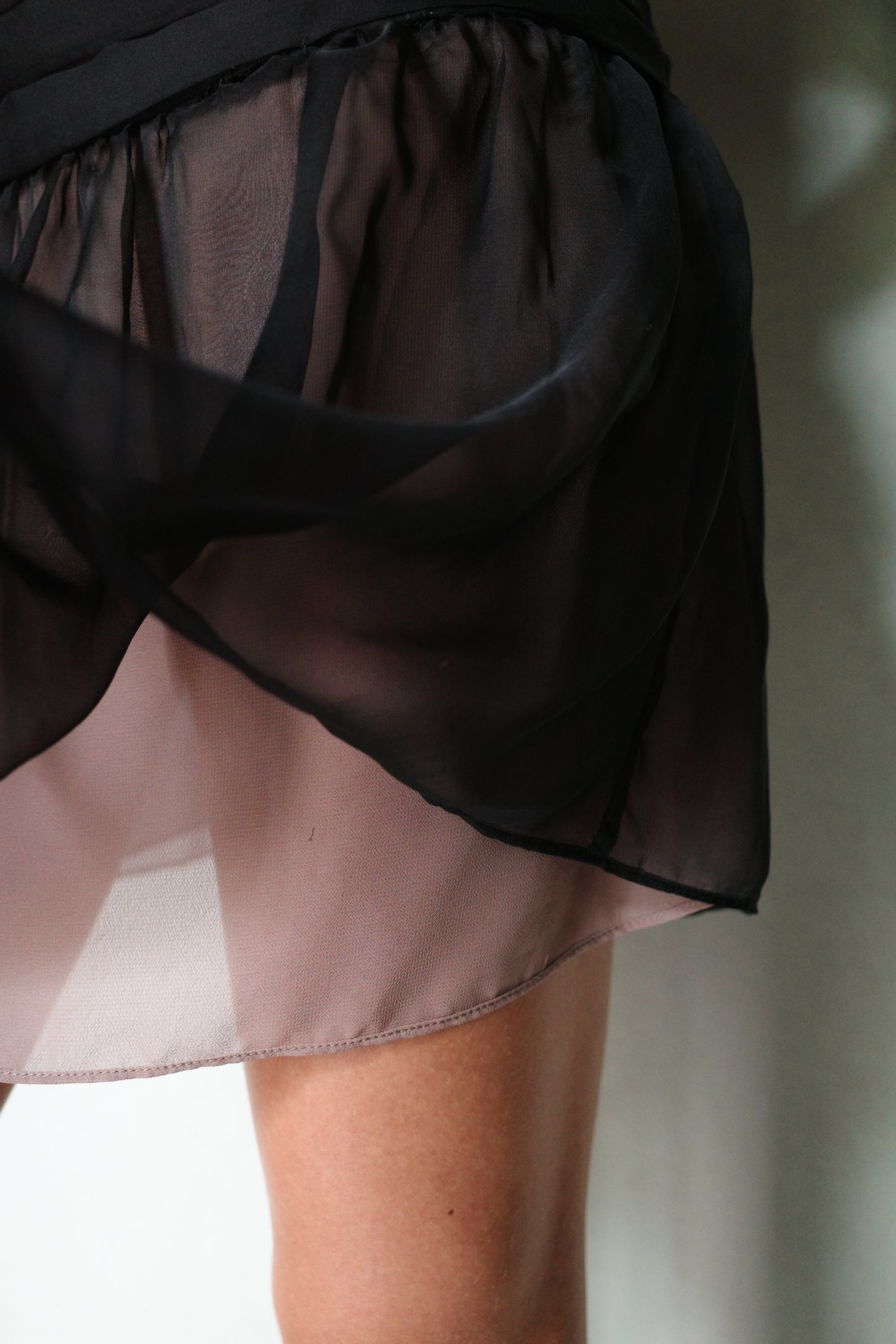 VINTAGE CHIFFON HALTERNECK DRESS