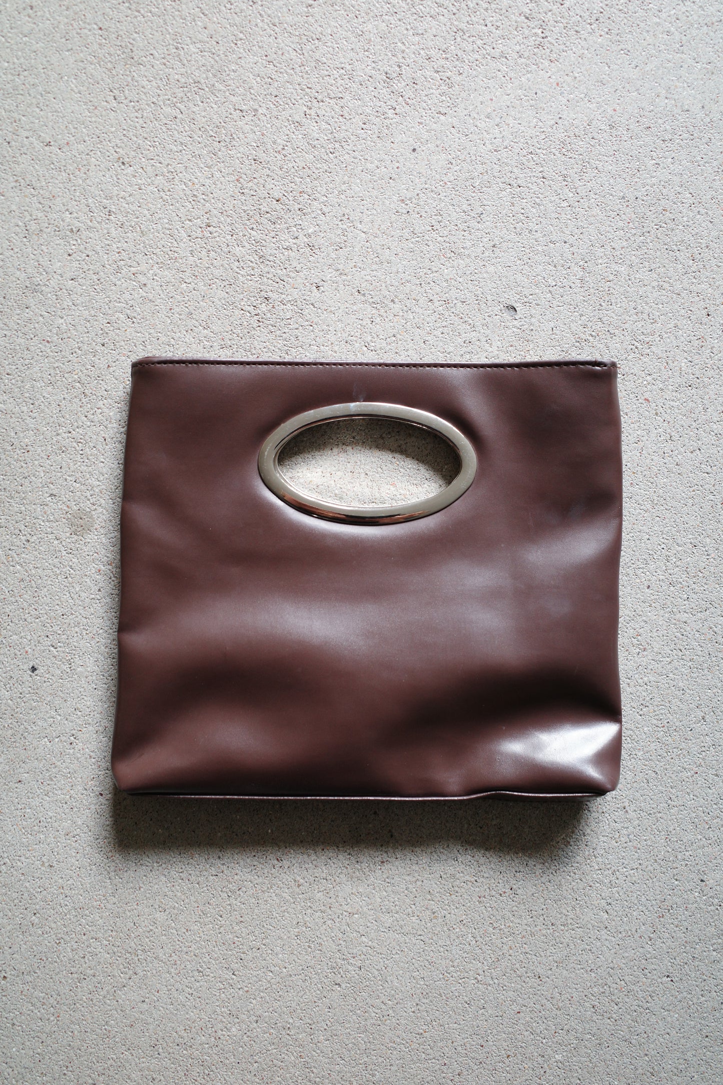 RETRO STYLE CLUTCH